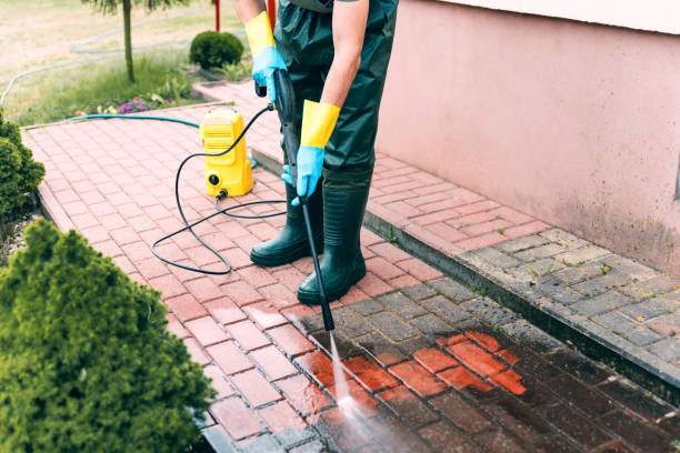 Best Gutter Cleaning and Brightening in Southwest Greensburg, PA