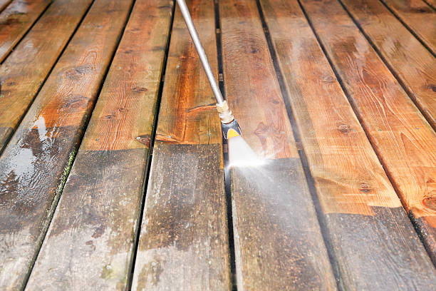 Best Vinyl Siding Pressure Washing in Southwest Greensburg, PA